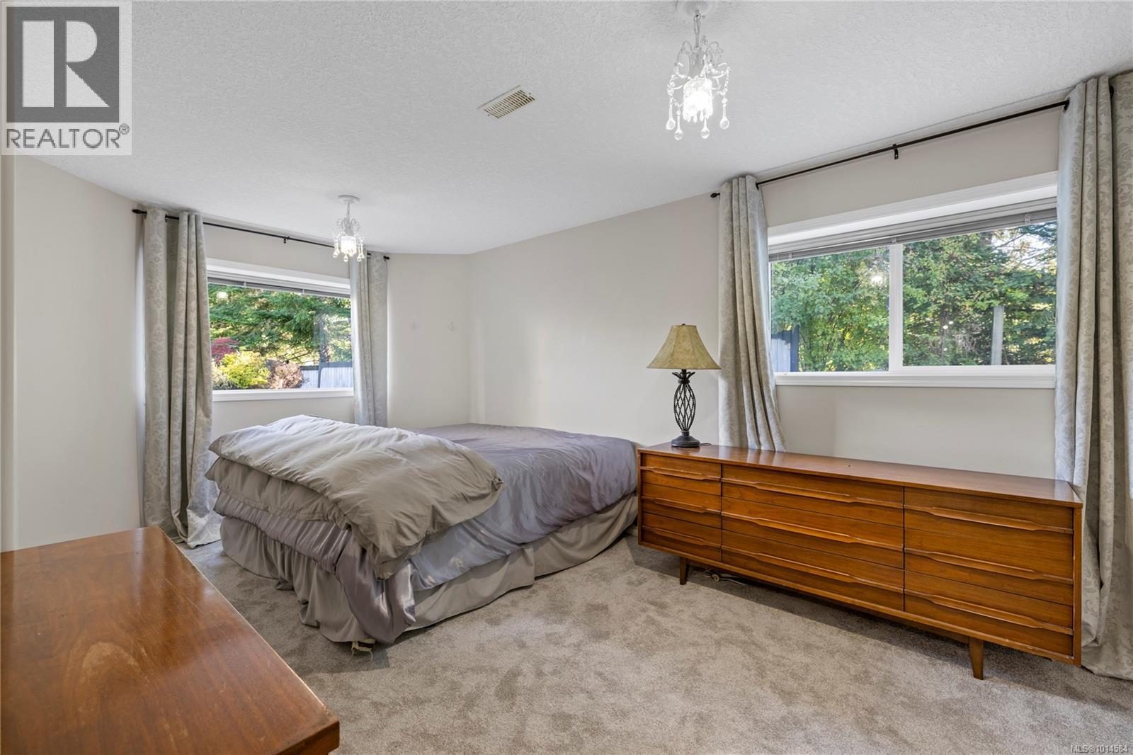 5084 Arden Rd, Port Alberni