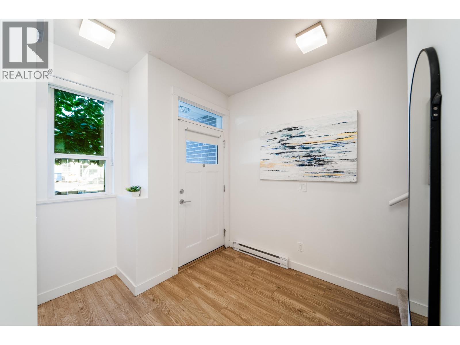 18 7039 MACPHERSON AVENUE, Burnaby