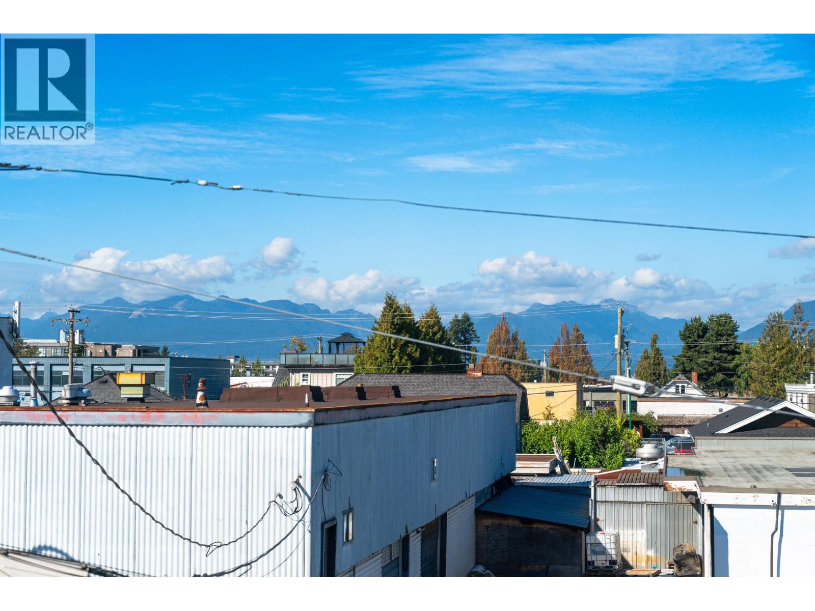 18 7039 MACPHERSON AVENUE, Burnaby