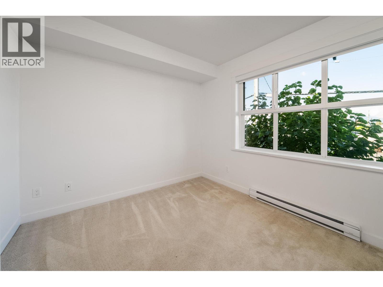18 7039 MACPHERSON AVENUE, Burnaby
