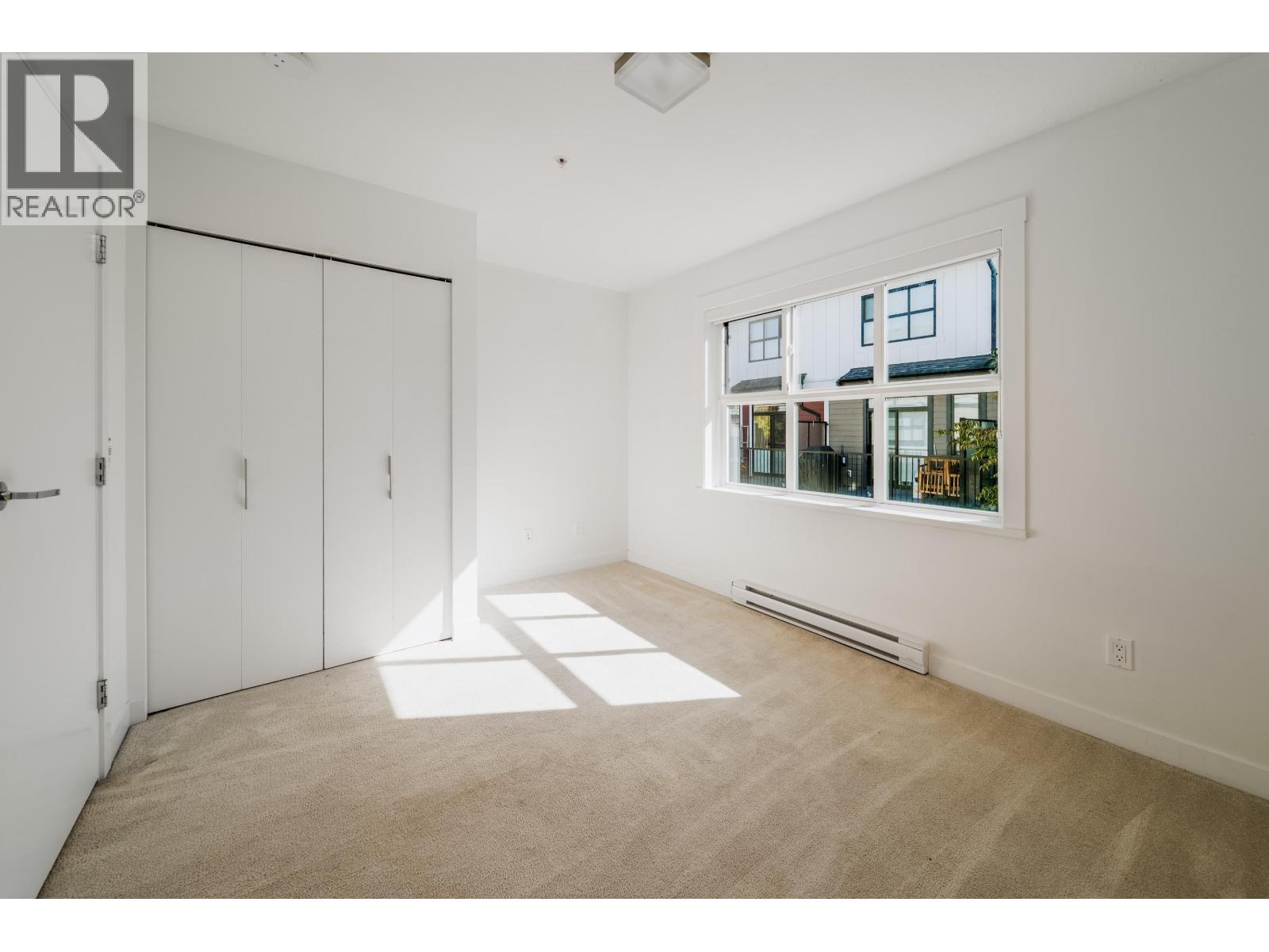 18 7039 MACPHERSON AVENUE, Burnaby
