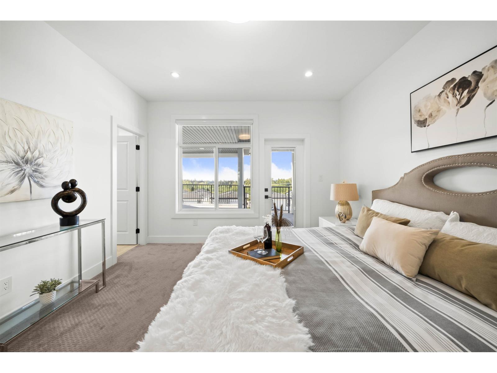16722 16 AVENUE, Surrey