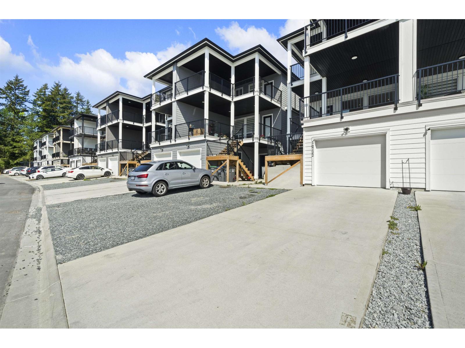 16722 16 AVENUE, Surrey
