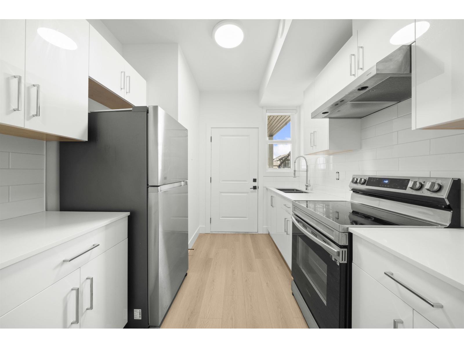 16722 16 AVENUE, Surrey