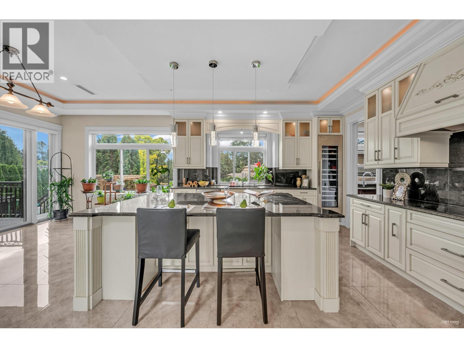 3601 LYNNDALE CRESCENT, Burnaby