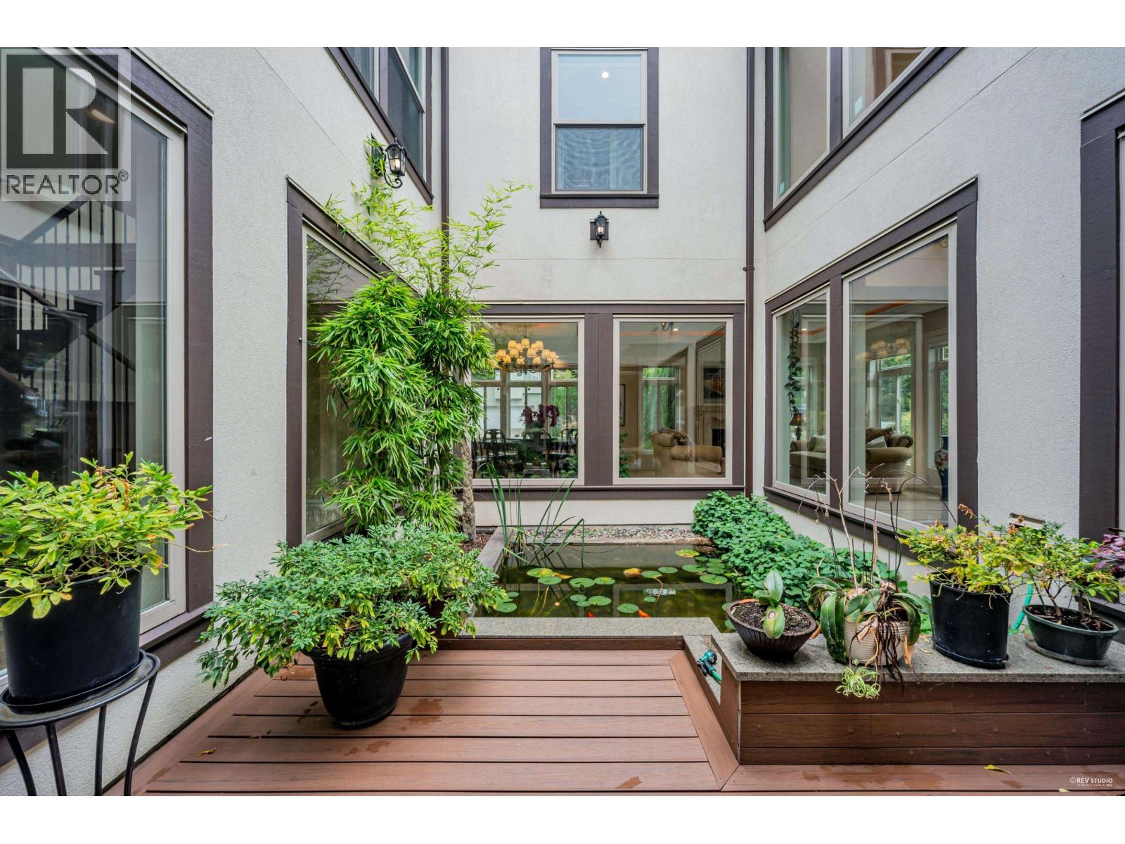 3601 LYNNDALE CRESCENT, Burnaby