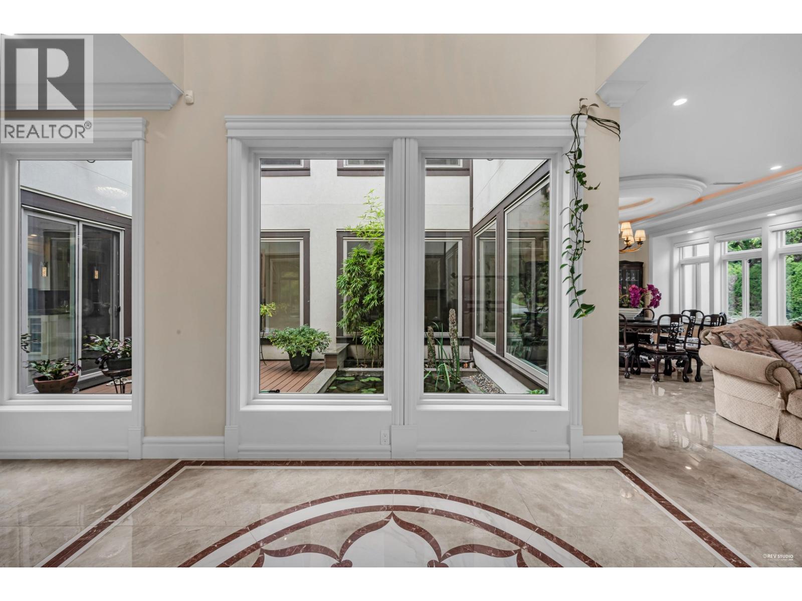 3601 LYNNDALE CRESCENT, Burnaby