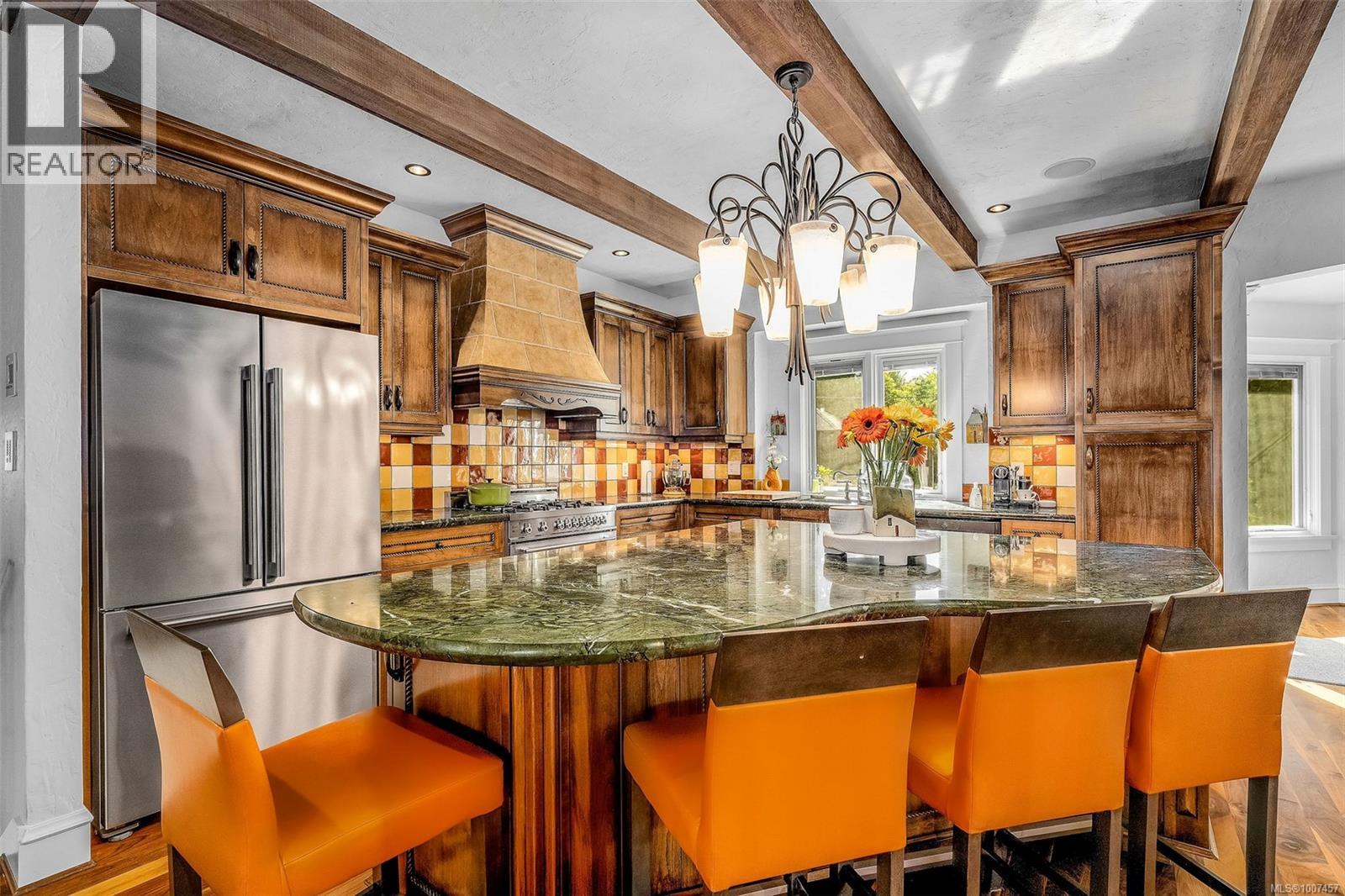  5388 Parker Avenue, Saanich