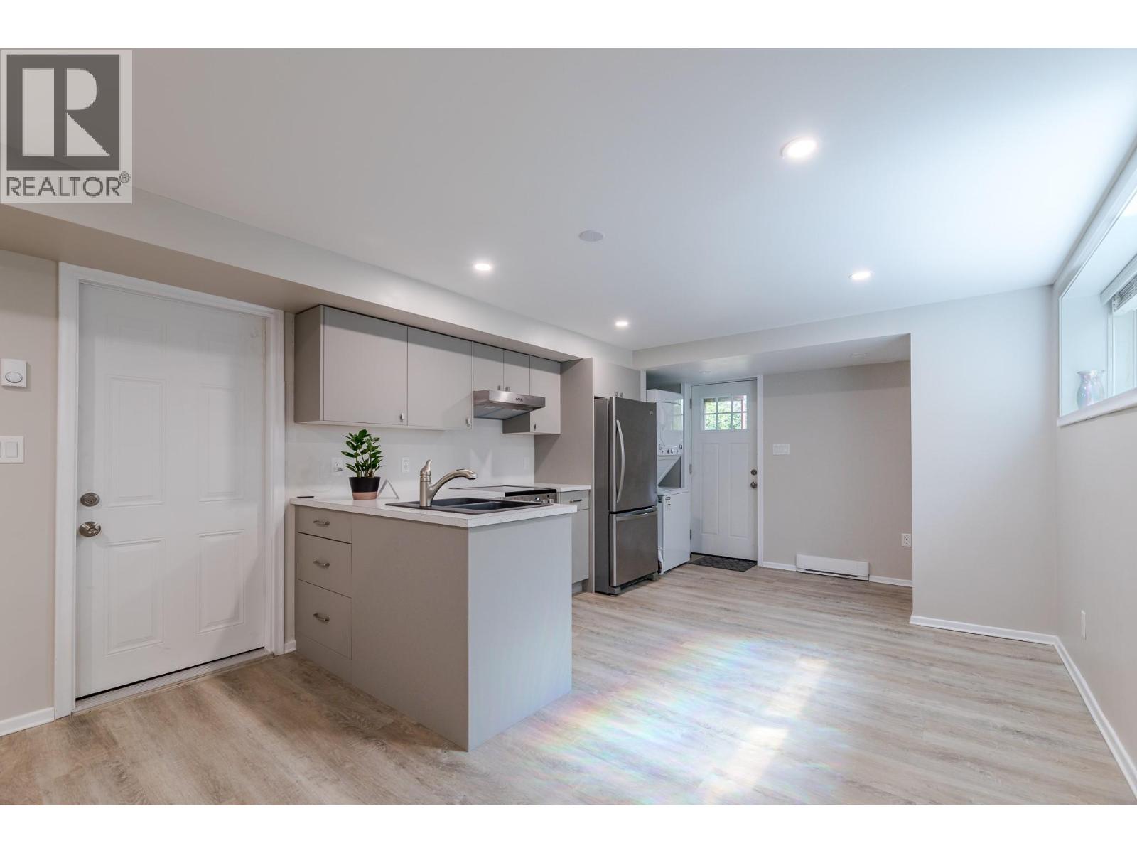  10903 BARCLAY Street, Summerland