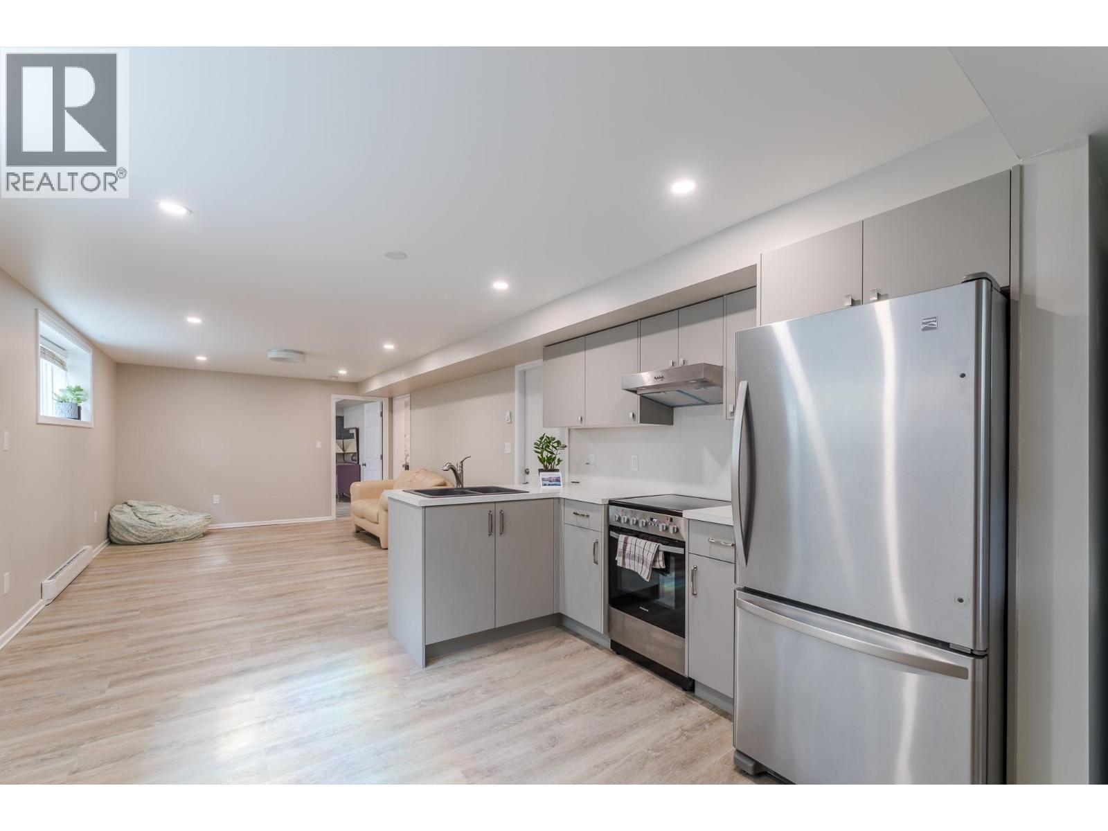  10903 BARCLAY Street, Summerland