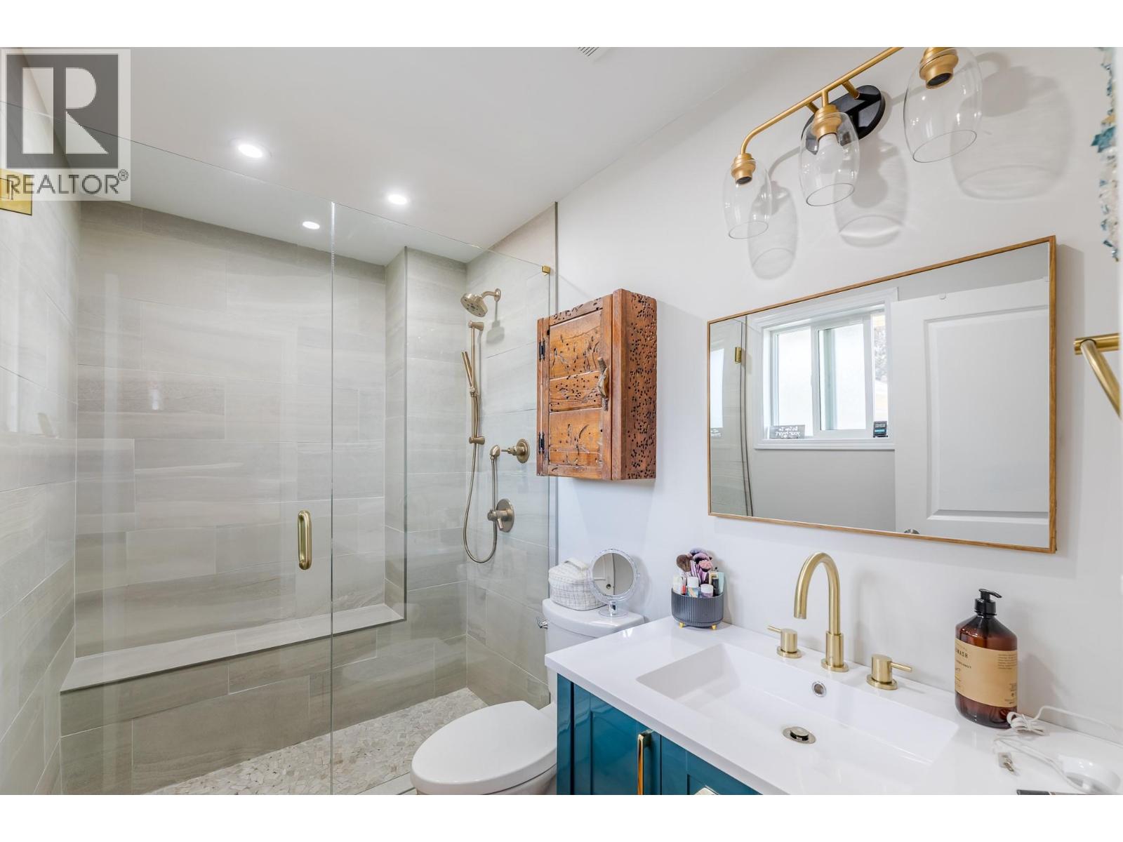  10903 BARCLAY Street, Summerland