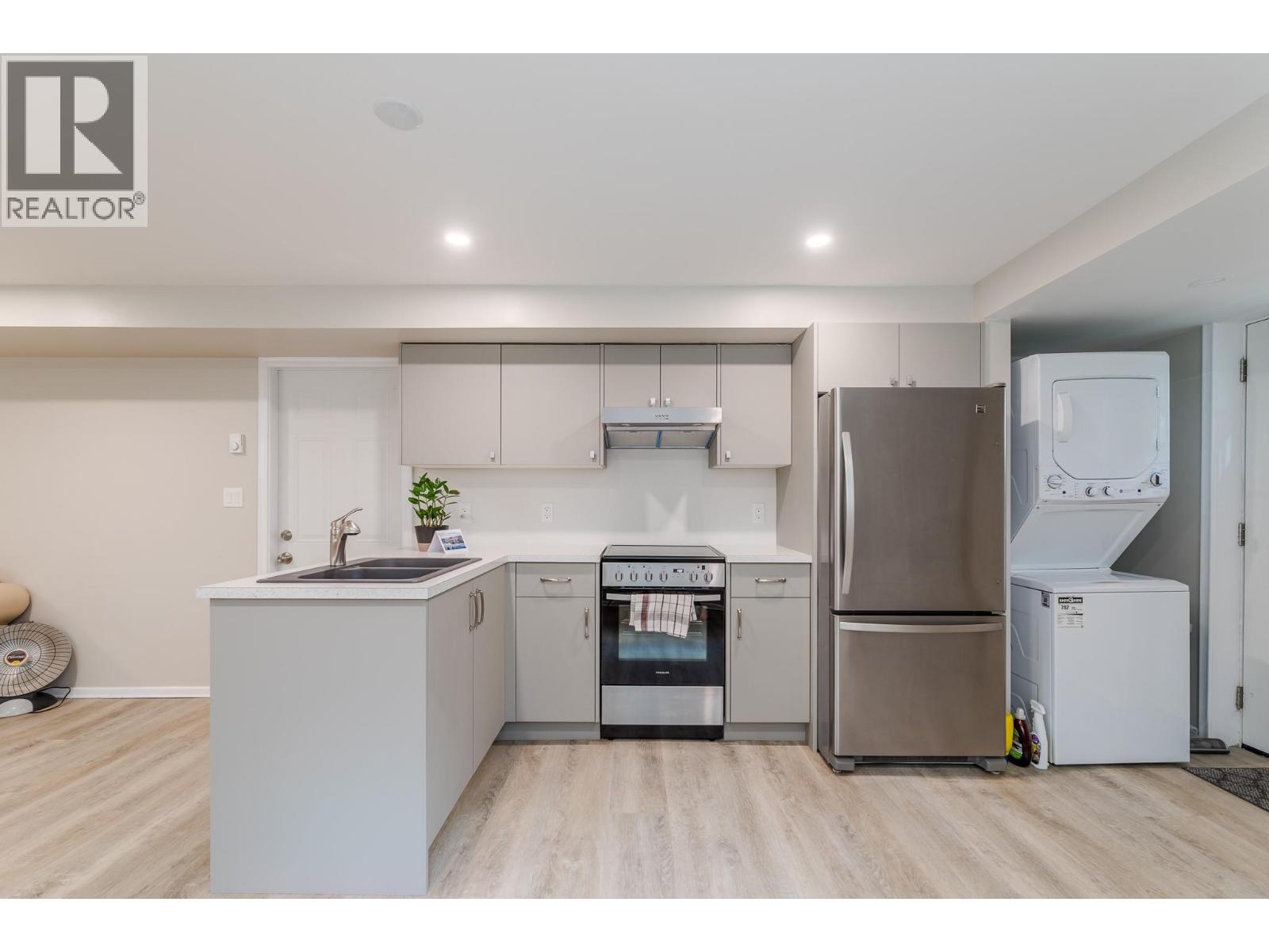  10903 BARCLAY Street, Summerland