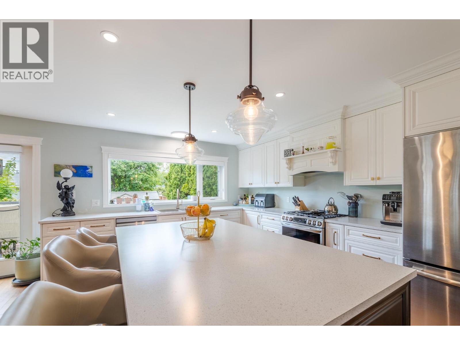  10903 BARCLAY Street, Summerland