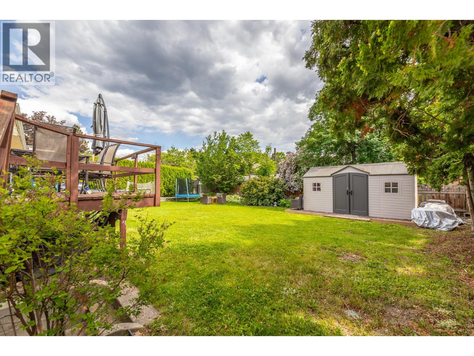  10903 BARCLAY Street, Summerland
