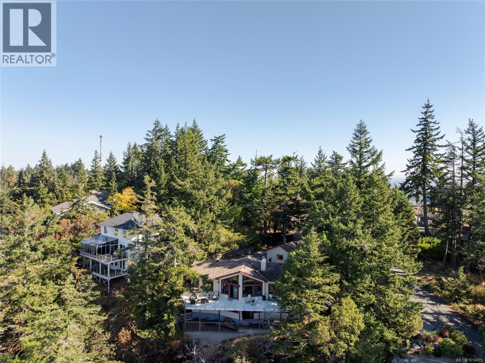 3475 Blue Sky Pl, Colwood