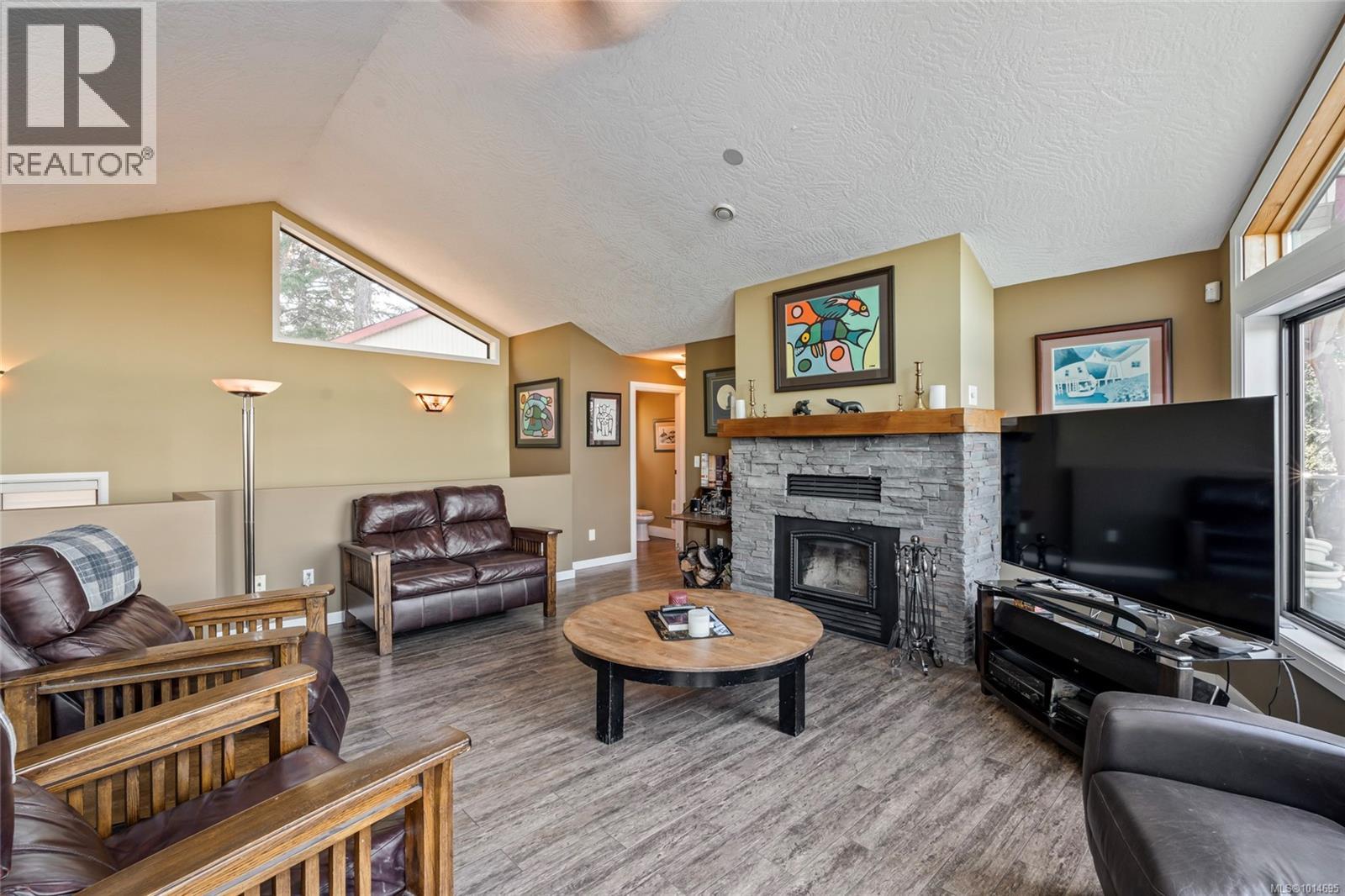 3475 Blue Sky Pl, Colwood