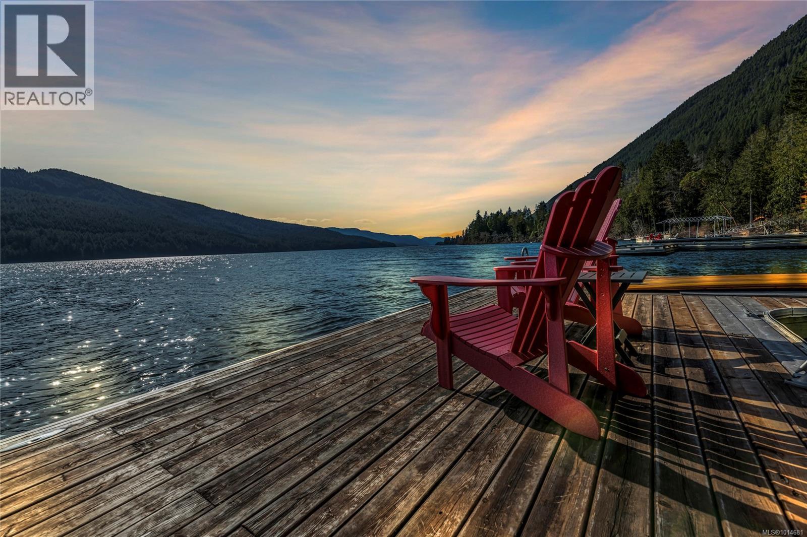  165 Lake Park Road, Lake Cowichan
