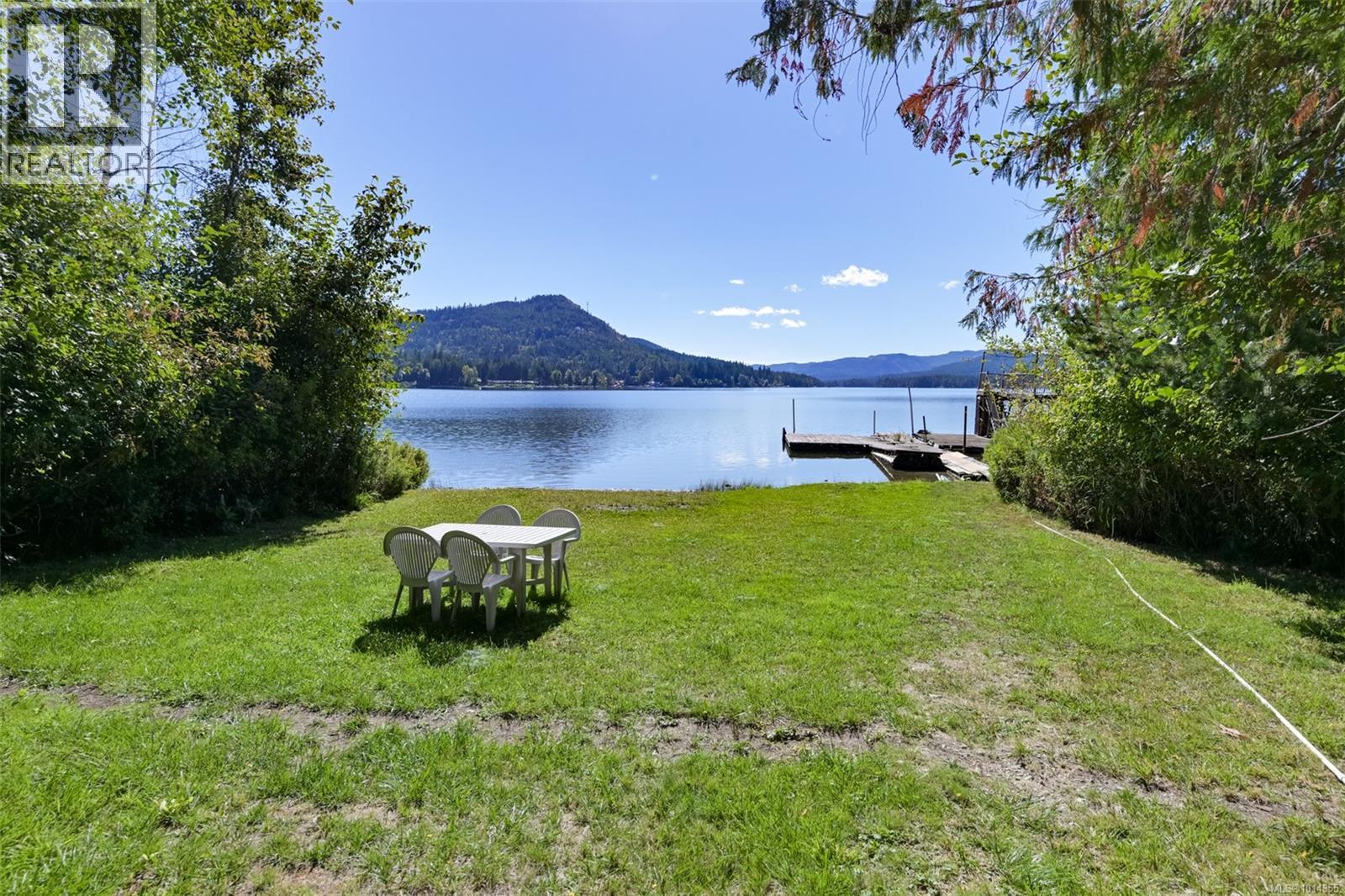 2044 Cullin Rd, Shawnigan Lake