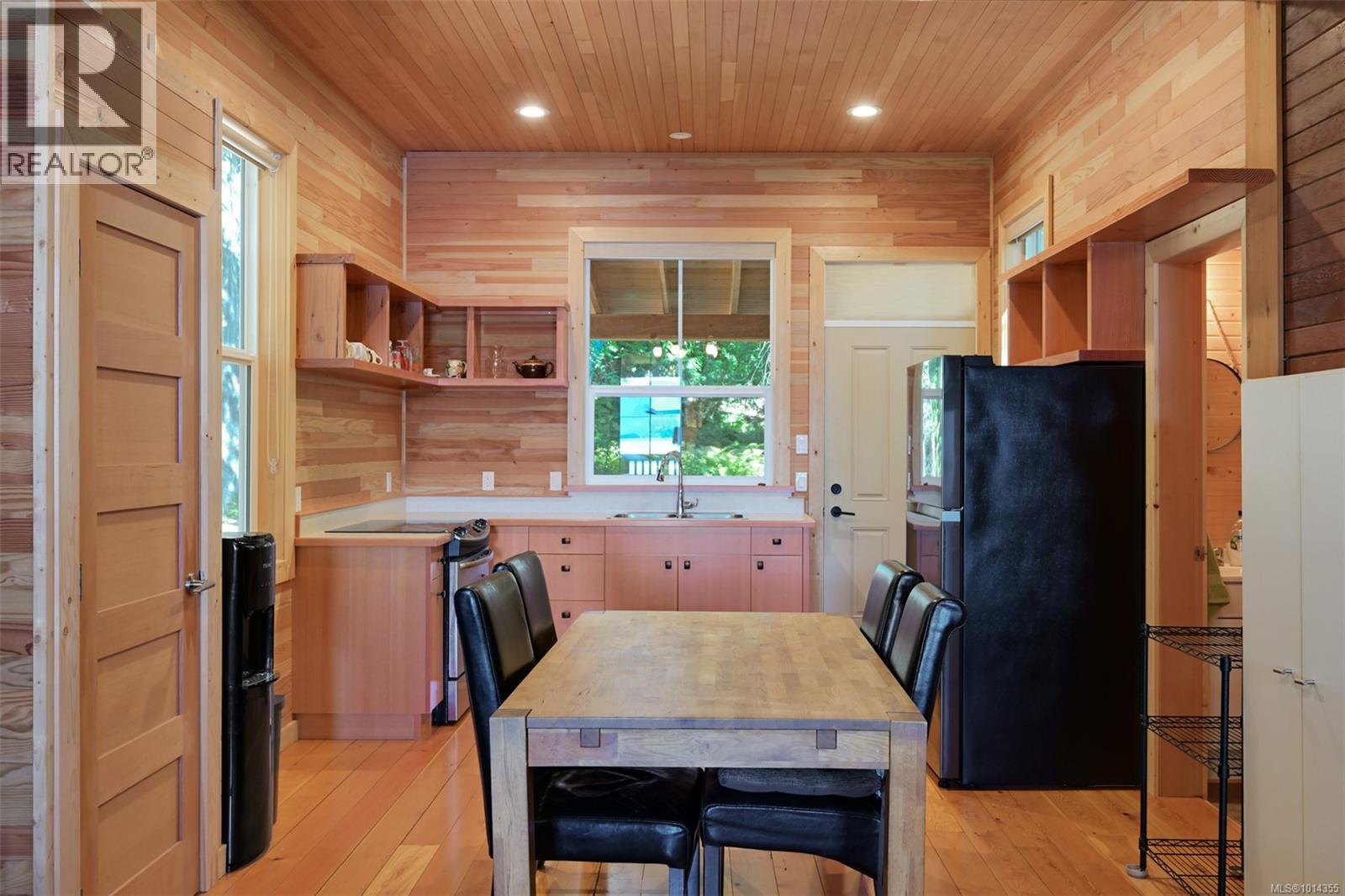 2044 Cullin Rd, Shawnigan Lake