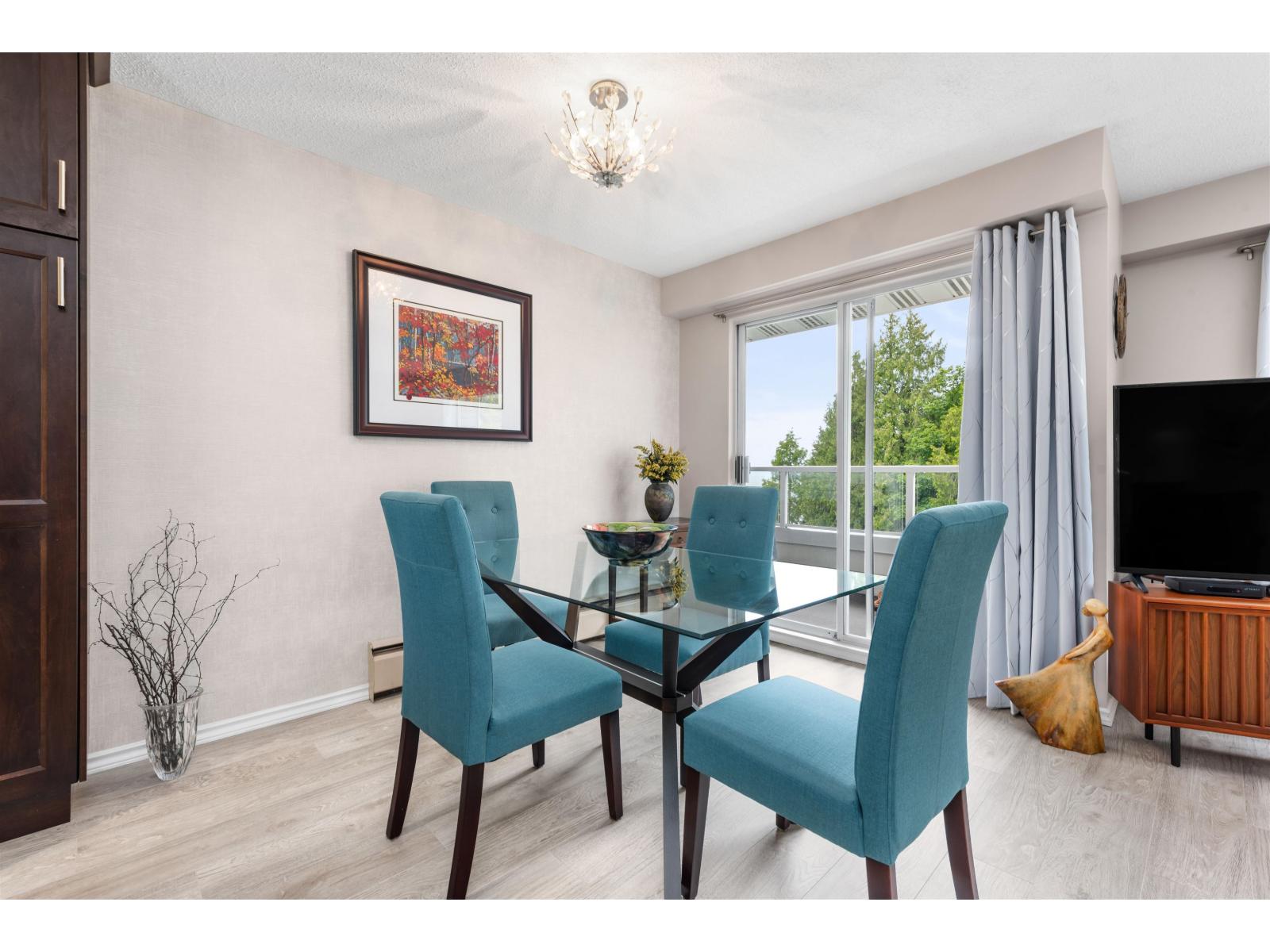 305 15010 ROPER AVENUE, White Rock