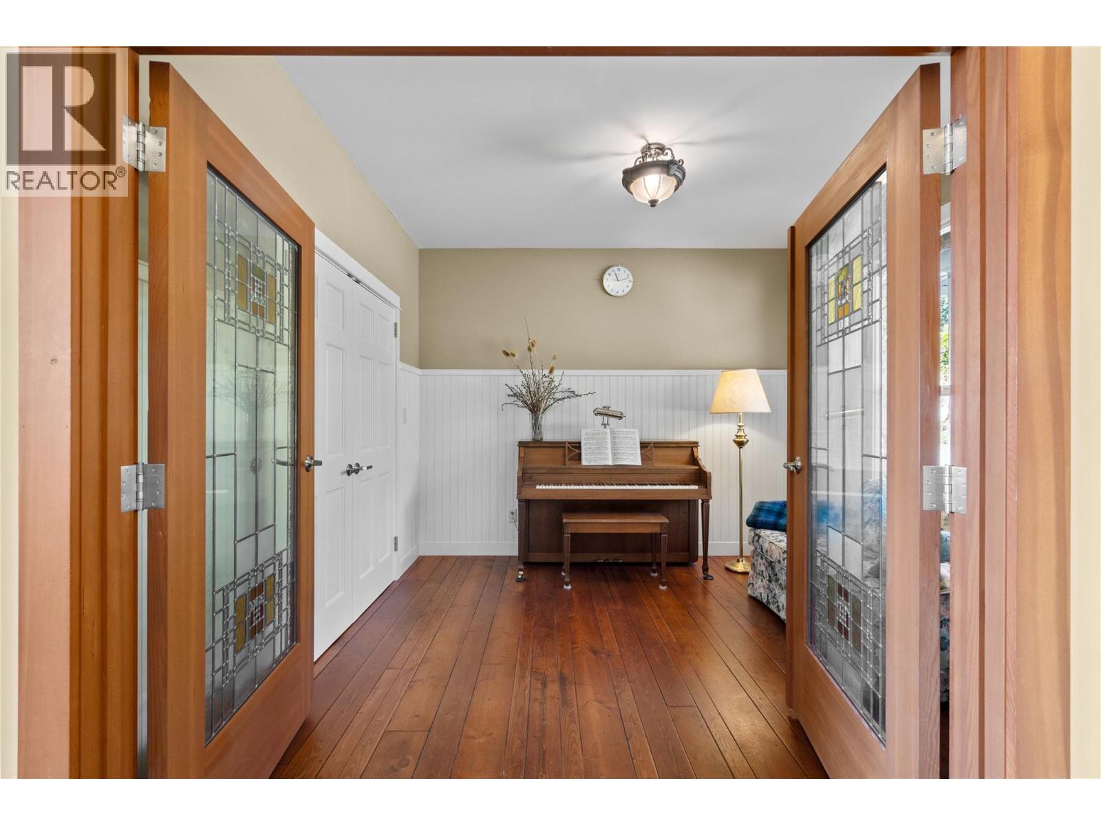 2754 Sun Ridge Place, Tappen