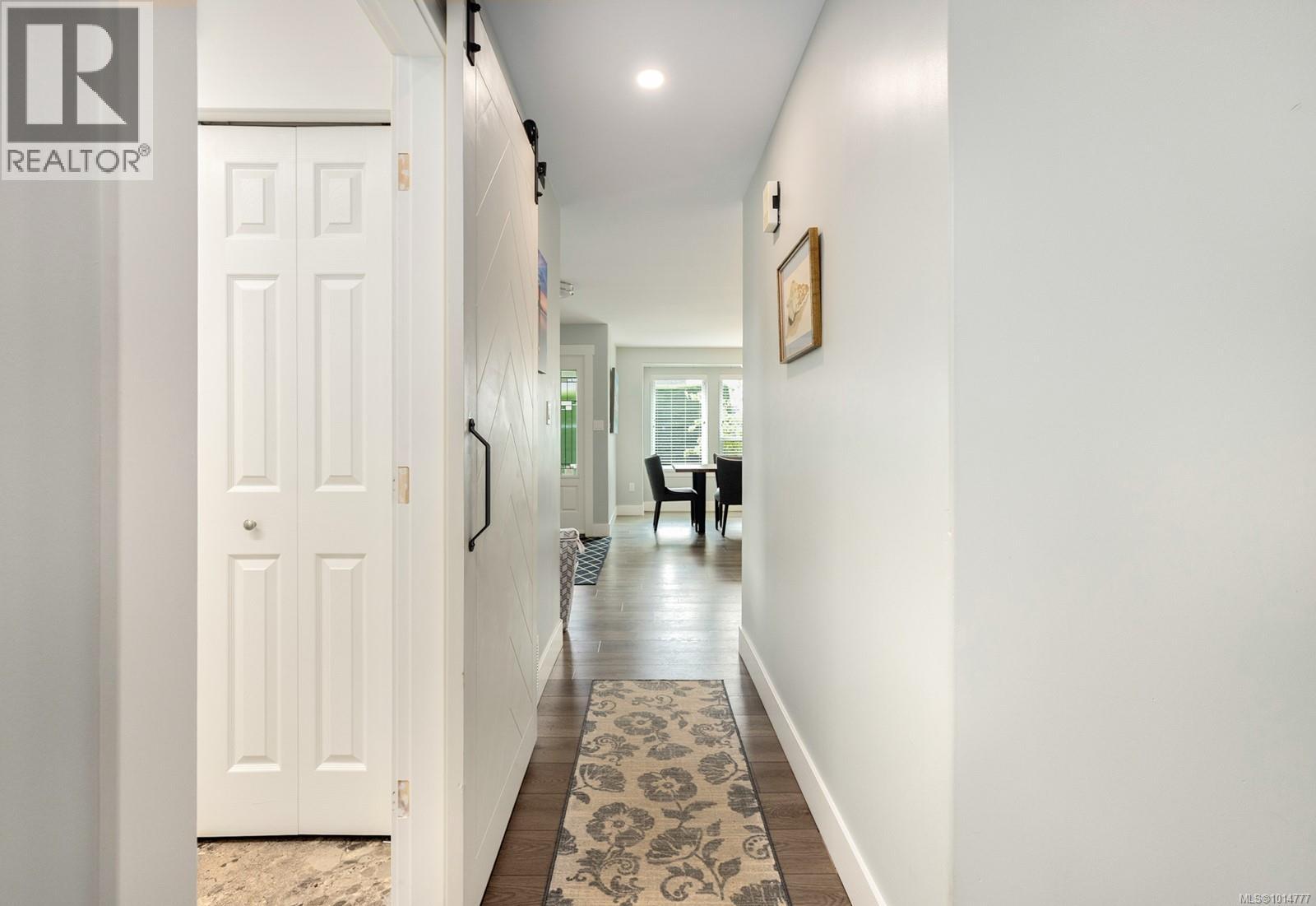 6004 Trillium Way, Duncan