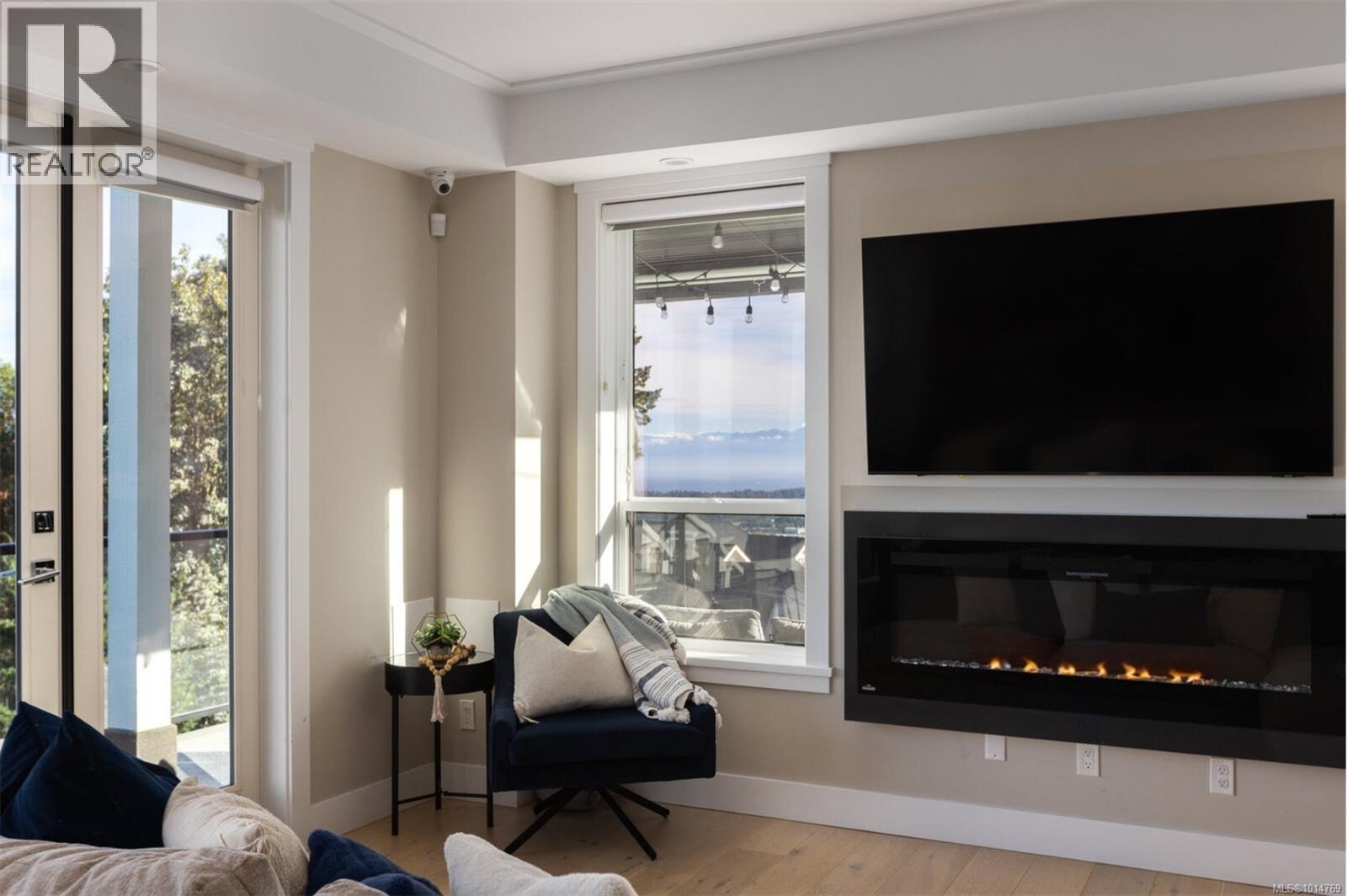  1414 Grand Forest Close, Langford