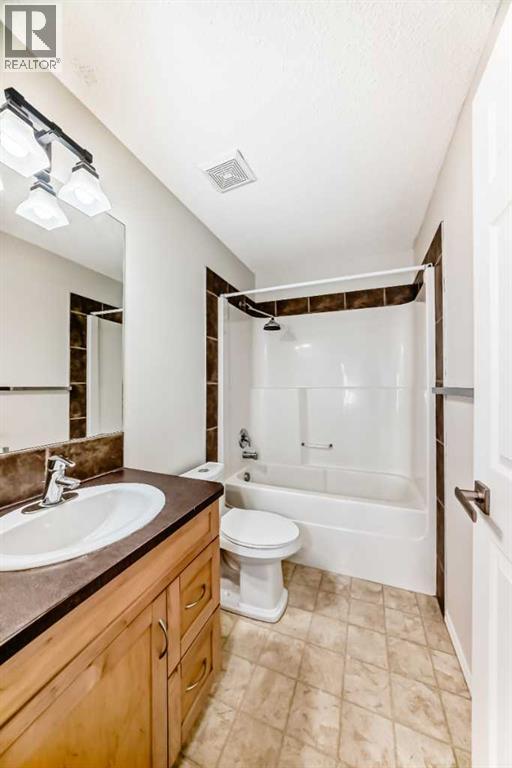 Single Family House for Sale in   Panamount Drive NW Panorama Hills Calgary 