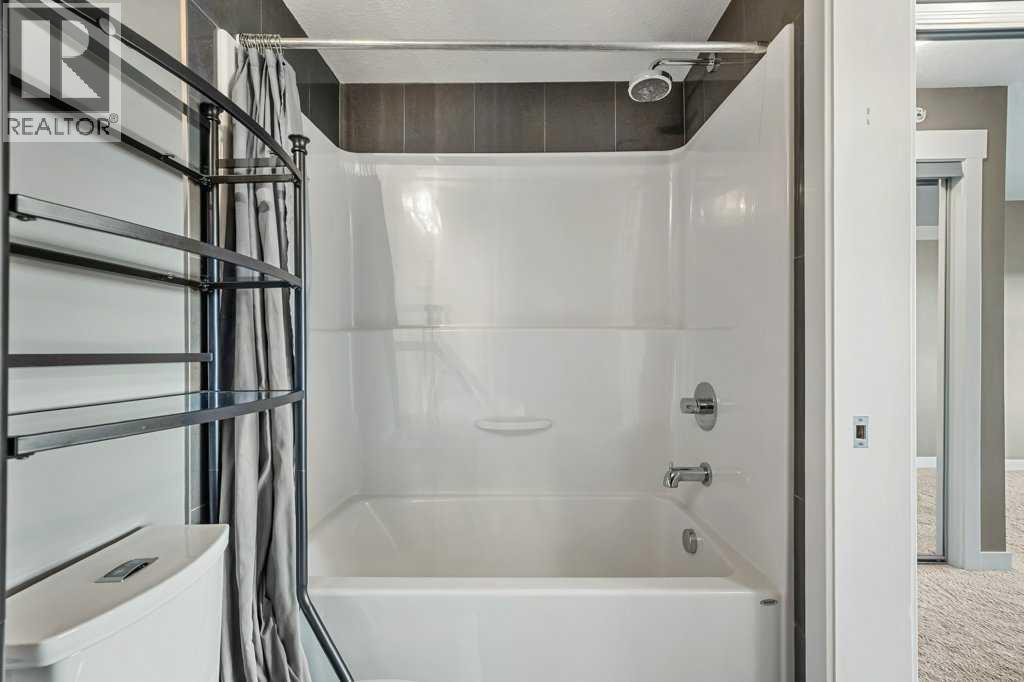 Single Family House for Sale in   Mahogany Row SE Mahogany Calgary 