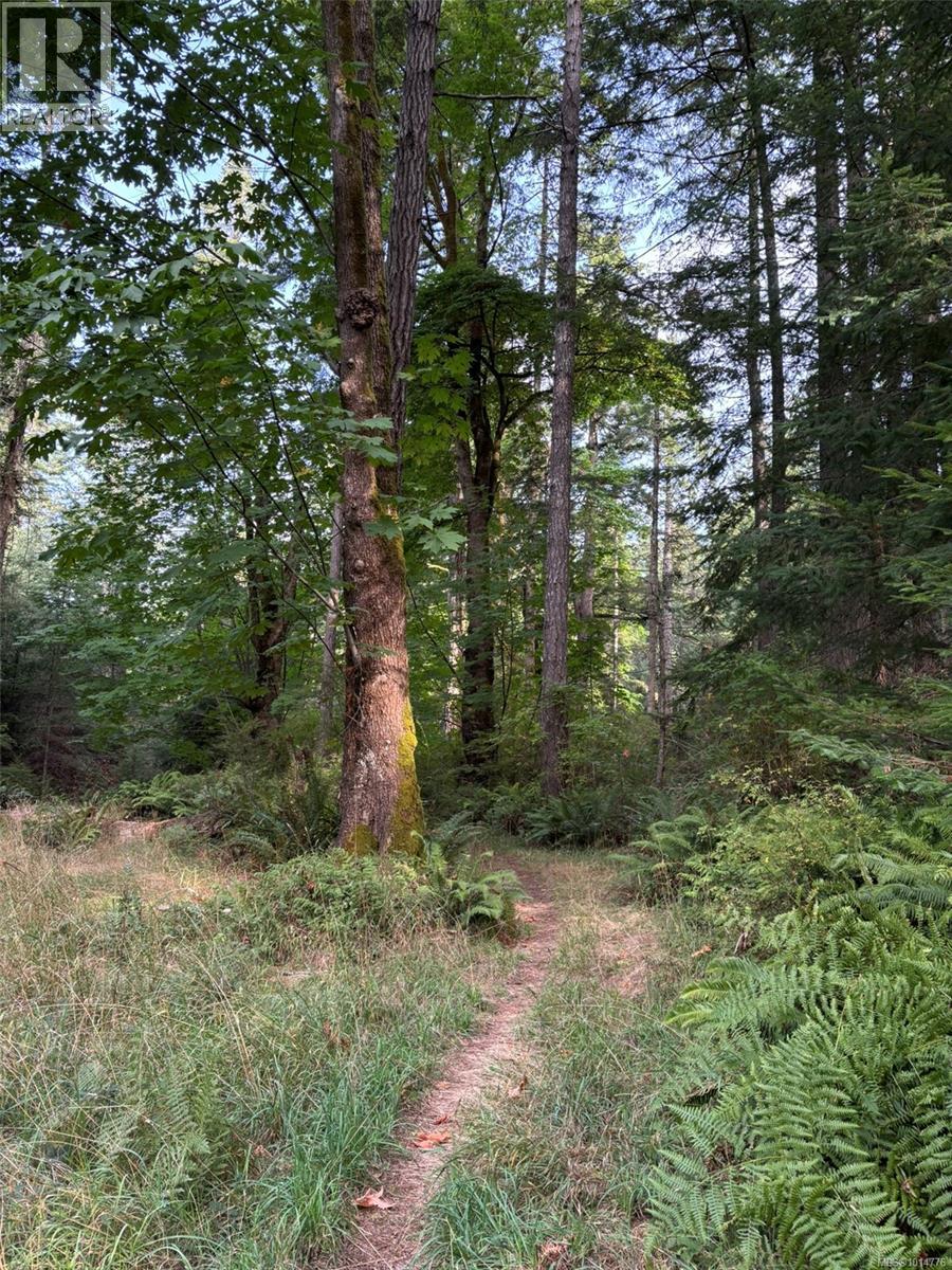 SL7 129 Joyce Rd, Quadra Island