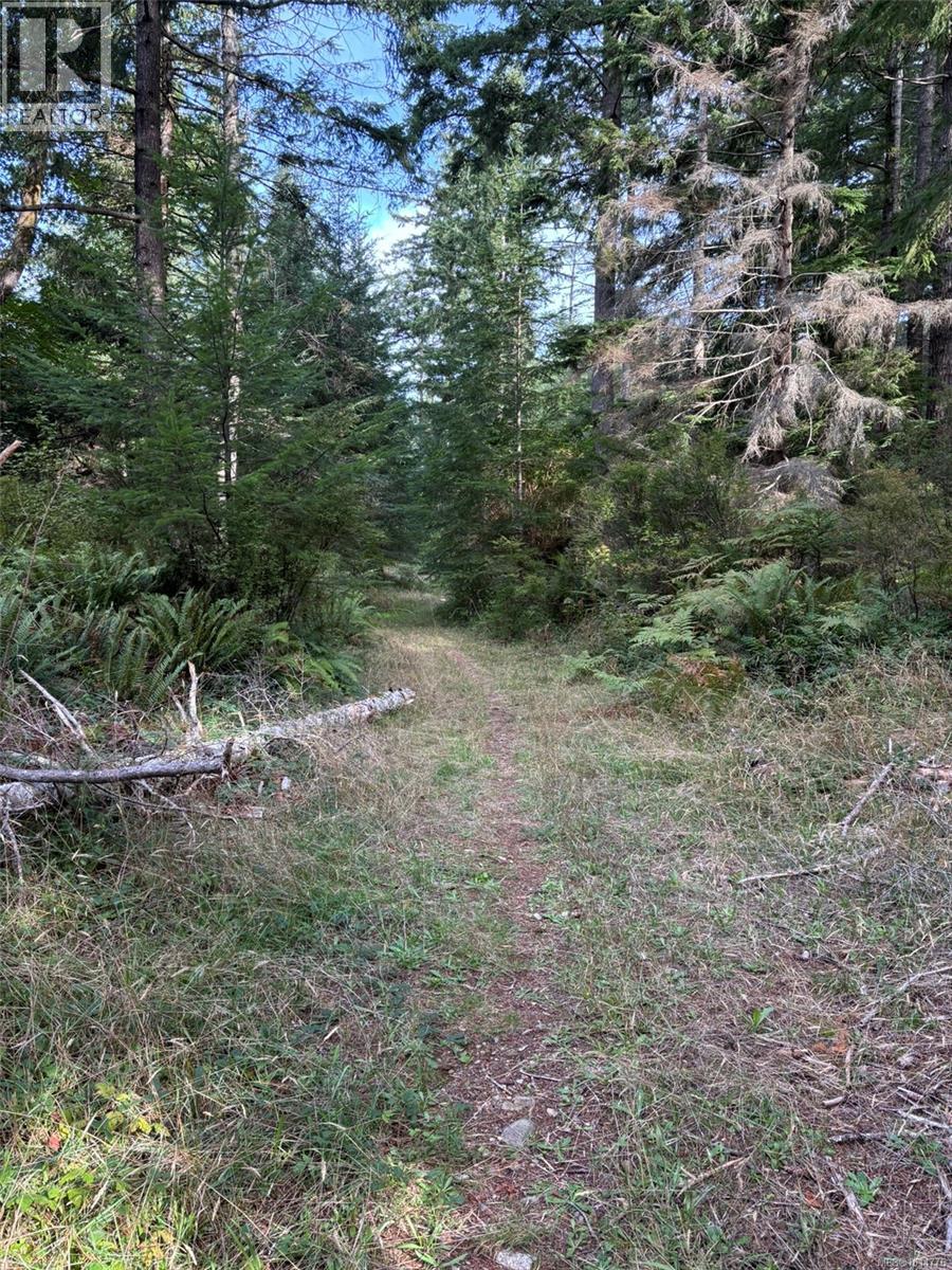 SL7 129 Joyce Rd, Quadra Island