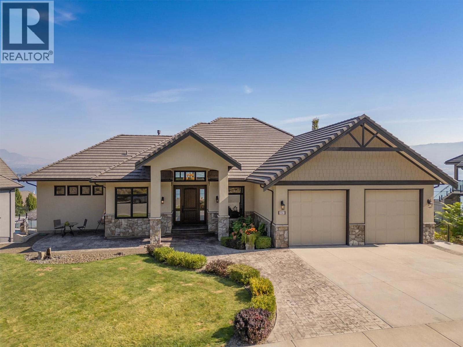 2561 Casa Palmero Drive, West Kelowna