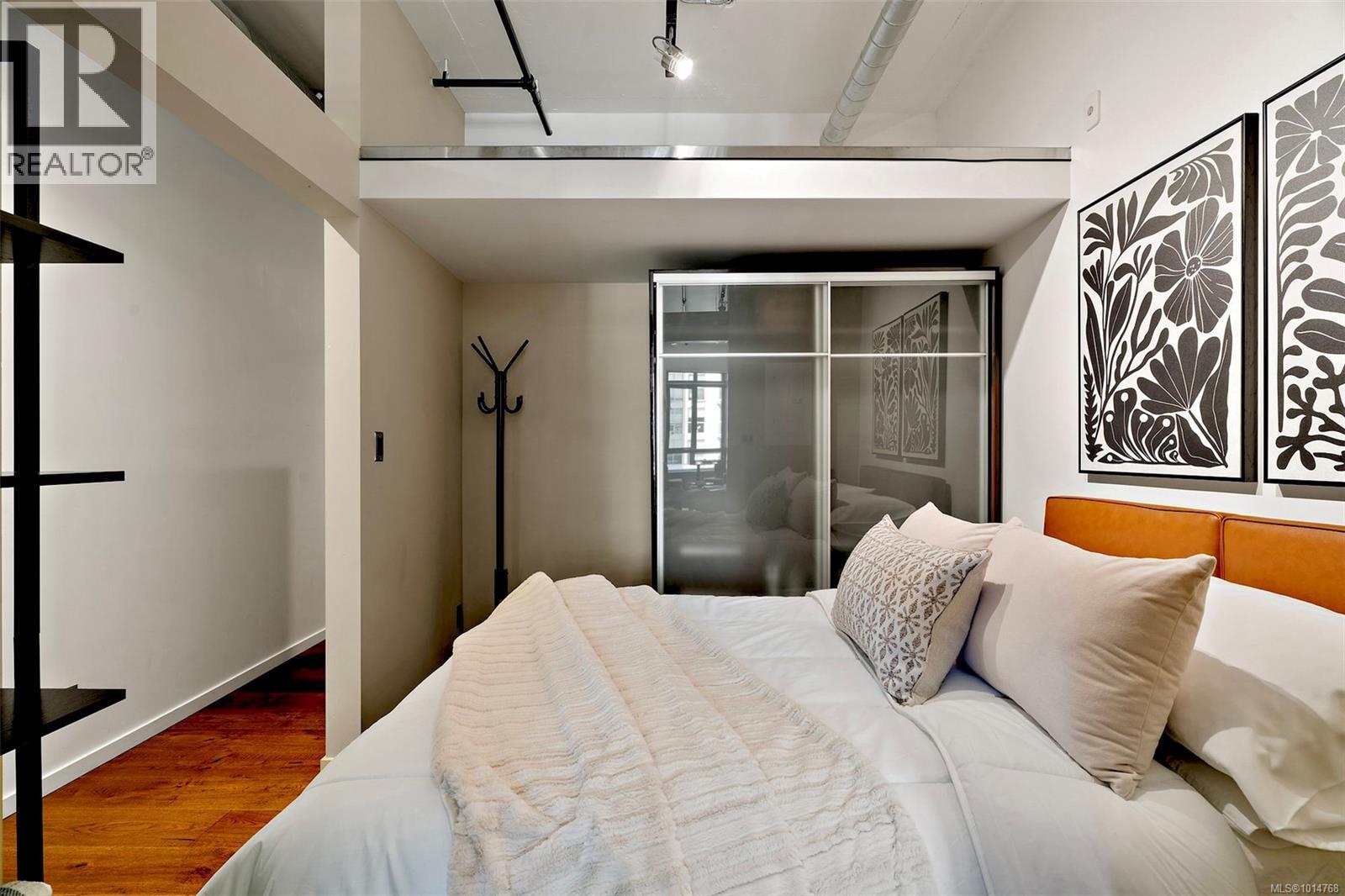 511 1029 View Street, Victoria