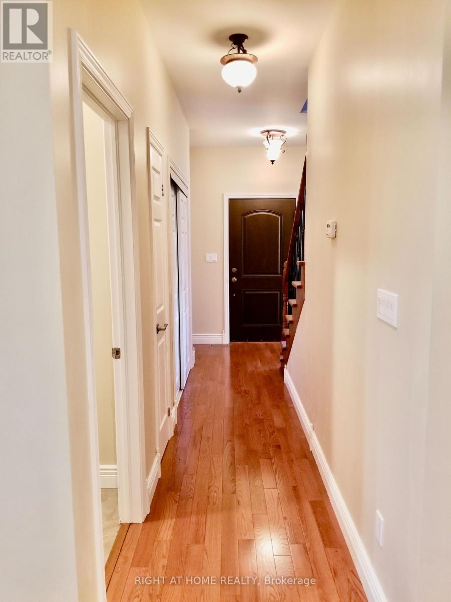 376 SANDFORD ROAD - 22