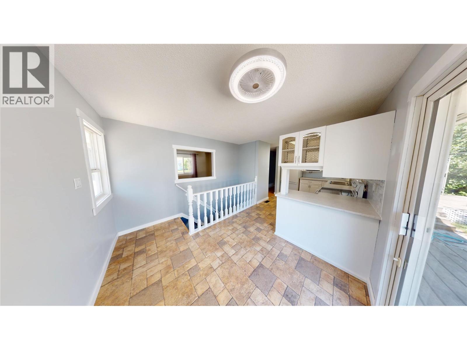 465 WHITE BIRCH Crescent, Sparwood