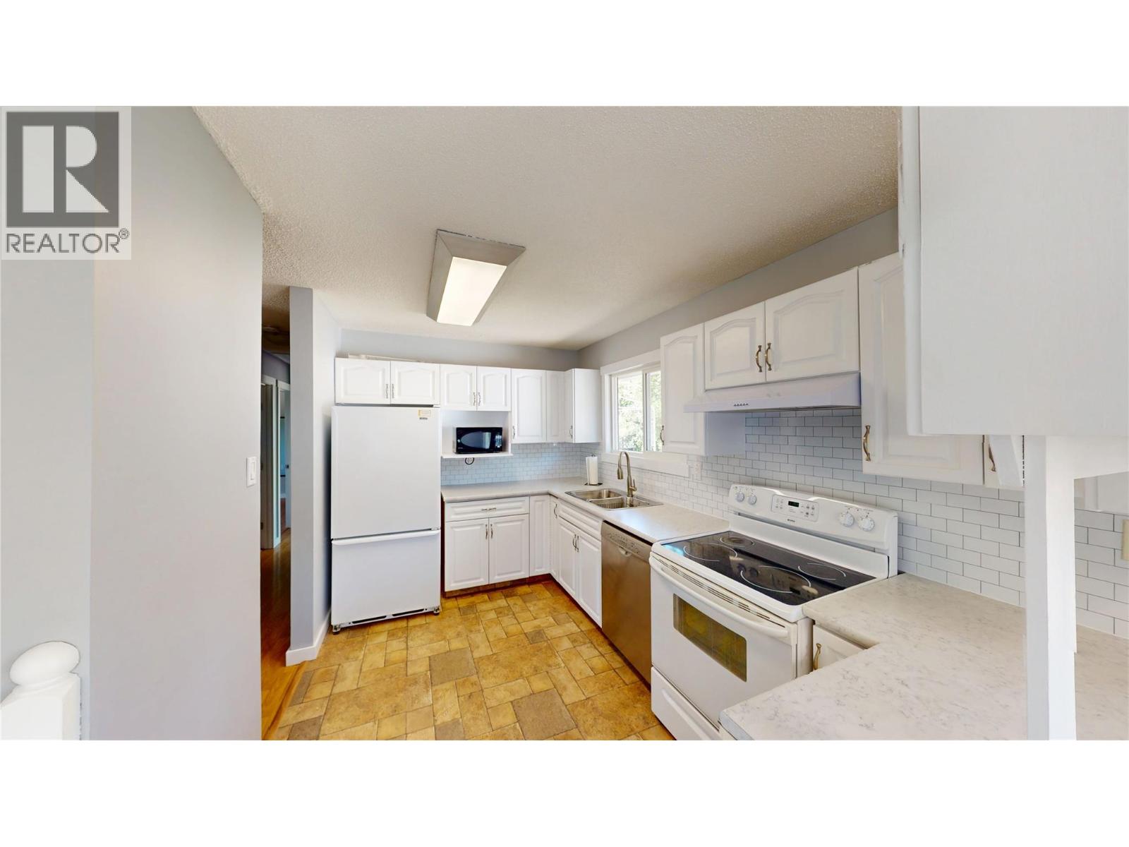 465 WHITE BIRCH Crescent, Sparwood