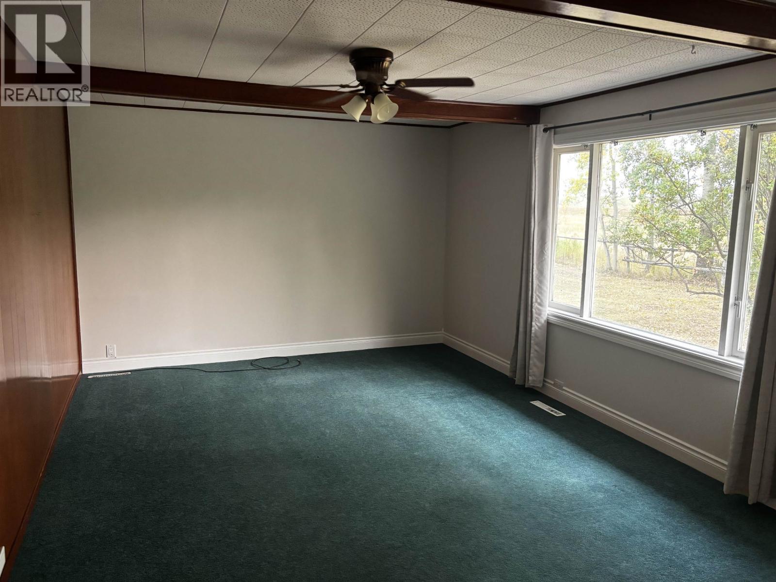 7157 N 97 HIGHWAY, Fort St. John