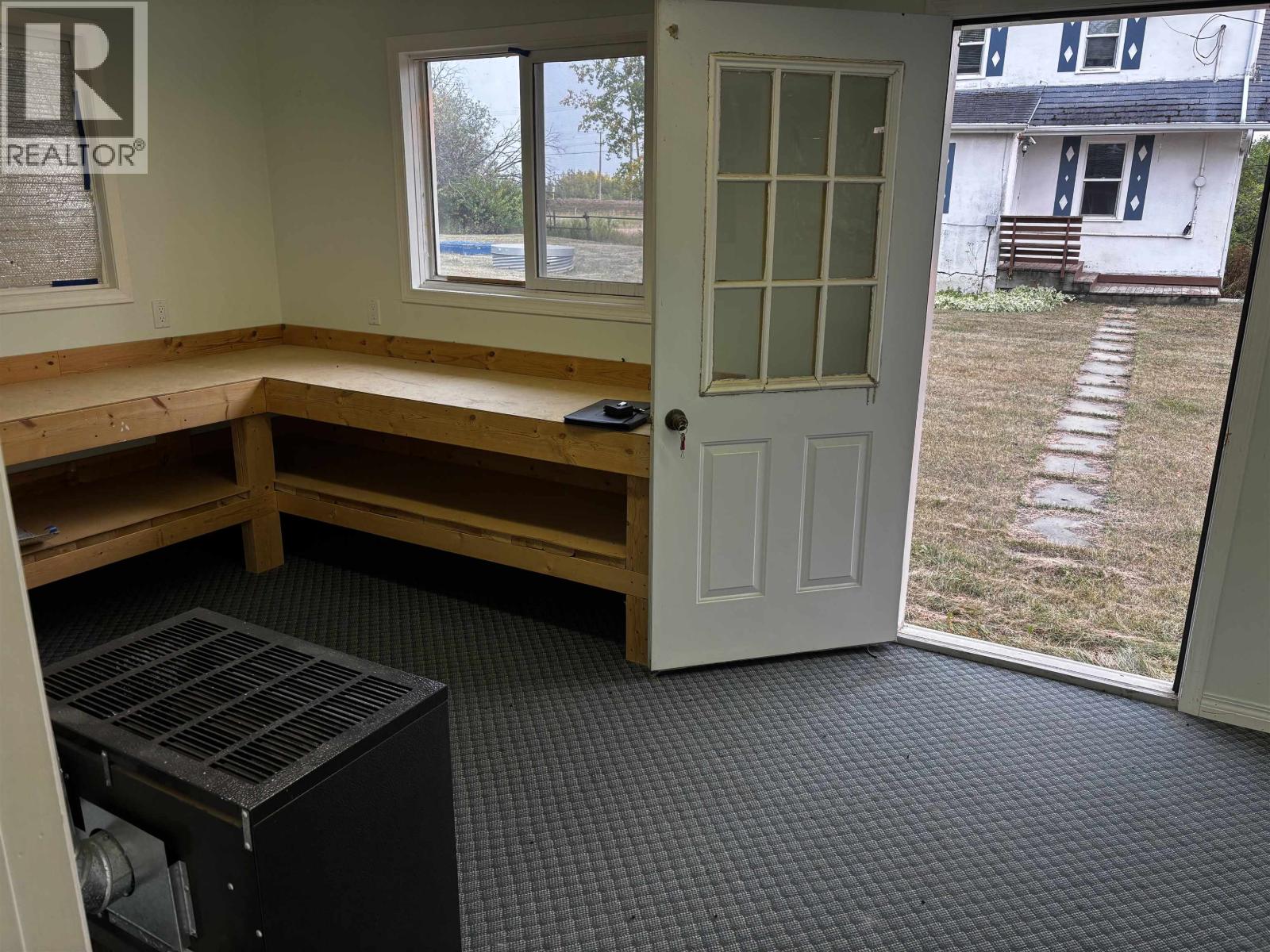 7157 N 97 HIGHWAY, Fort St. John