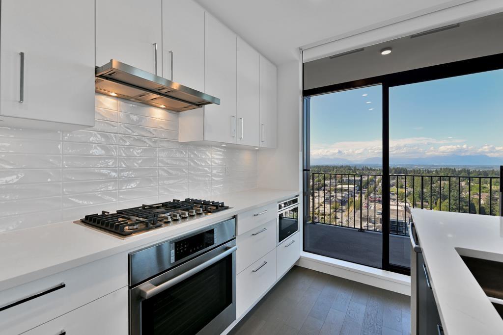 1902 1588 JOHNSTON ROAD, White Rock