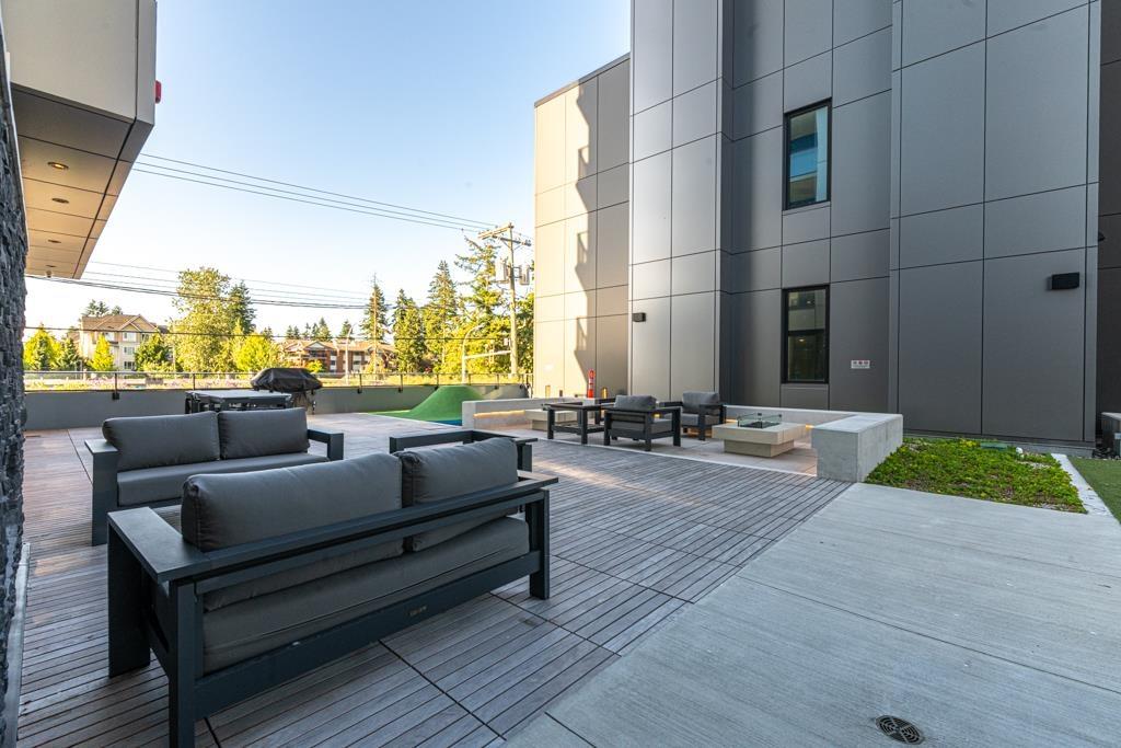 1902 1588 JOHNSTON ROAD, White Rock