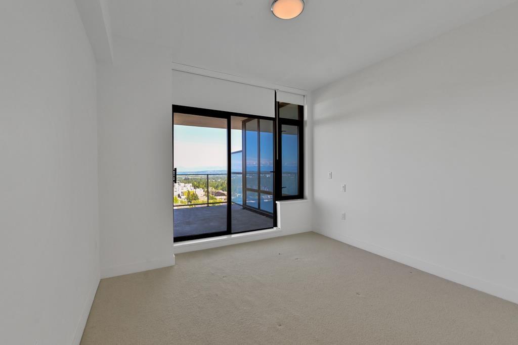 1902 1588 JOHNSTON ROAD, White Rock