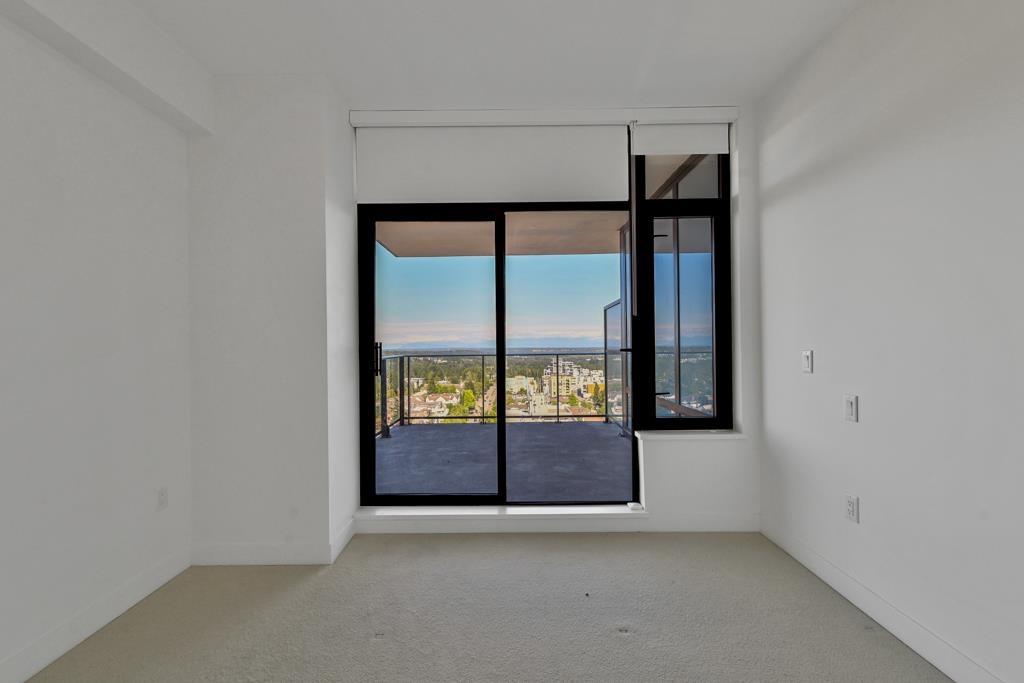 1902 1588 JOHNSTON ROAD, White Rock