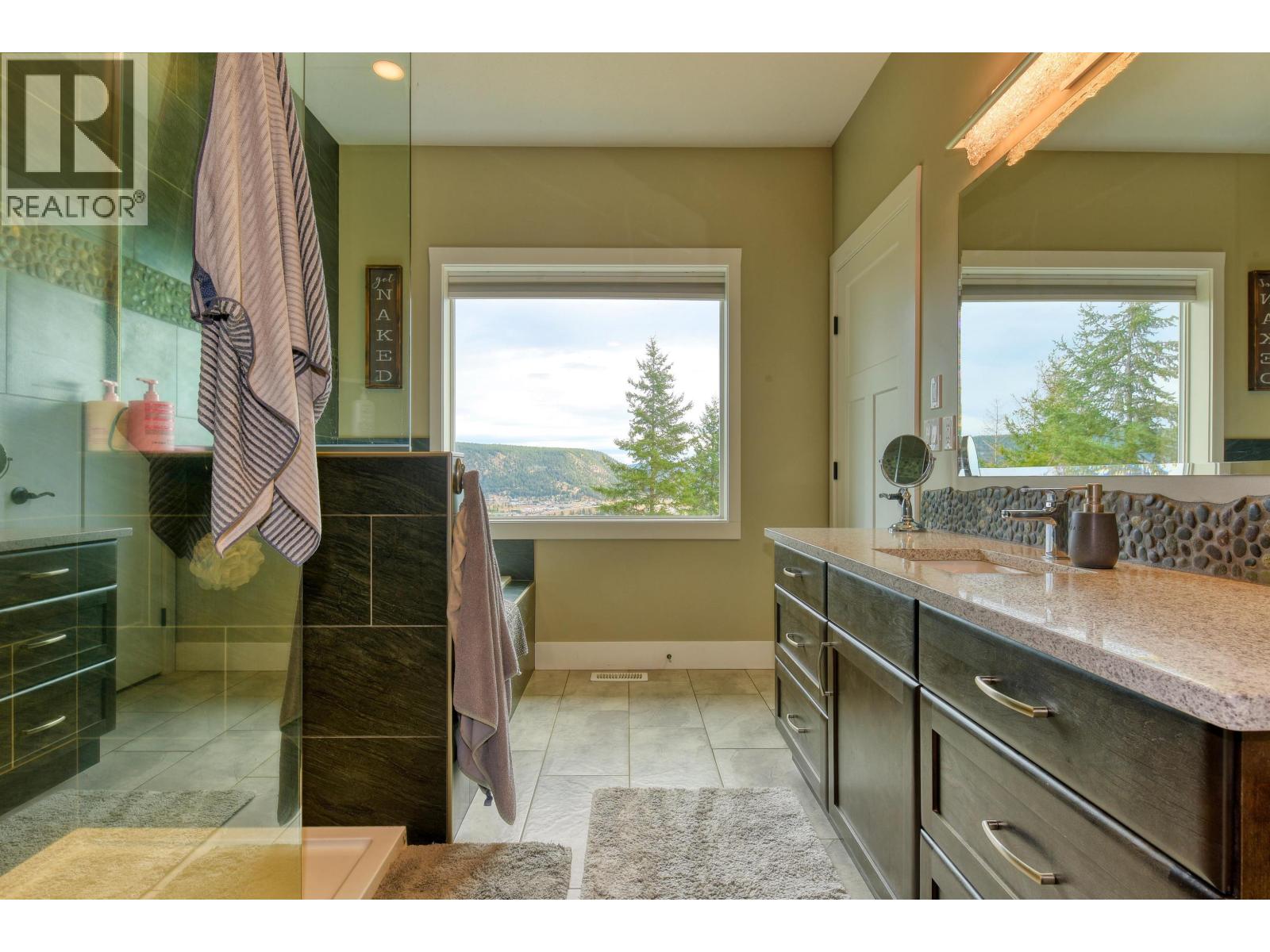 266 WOODLAND DRIVE, Williams Lake