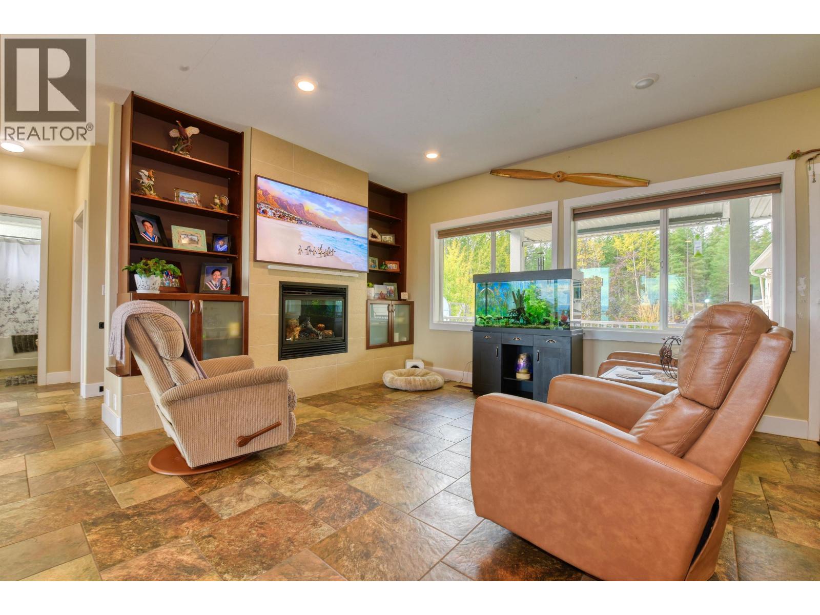 266 WOODLAND DRIVE, Williams Lake