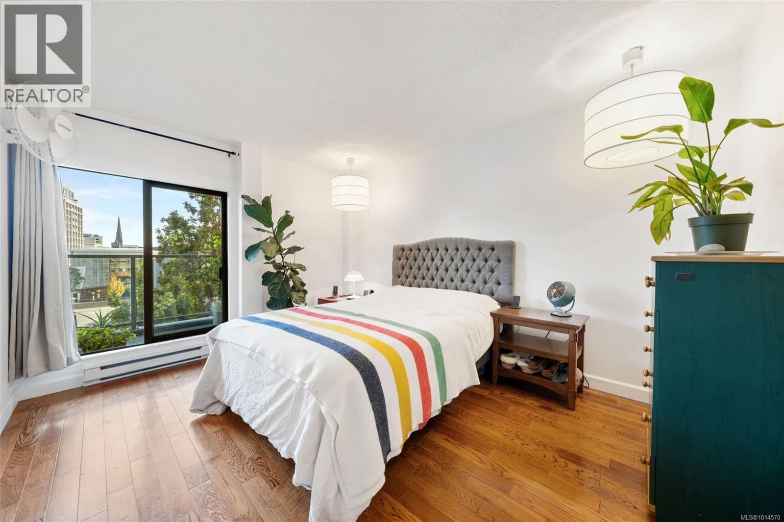 404 770 Cormorant Street, Victoria