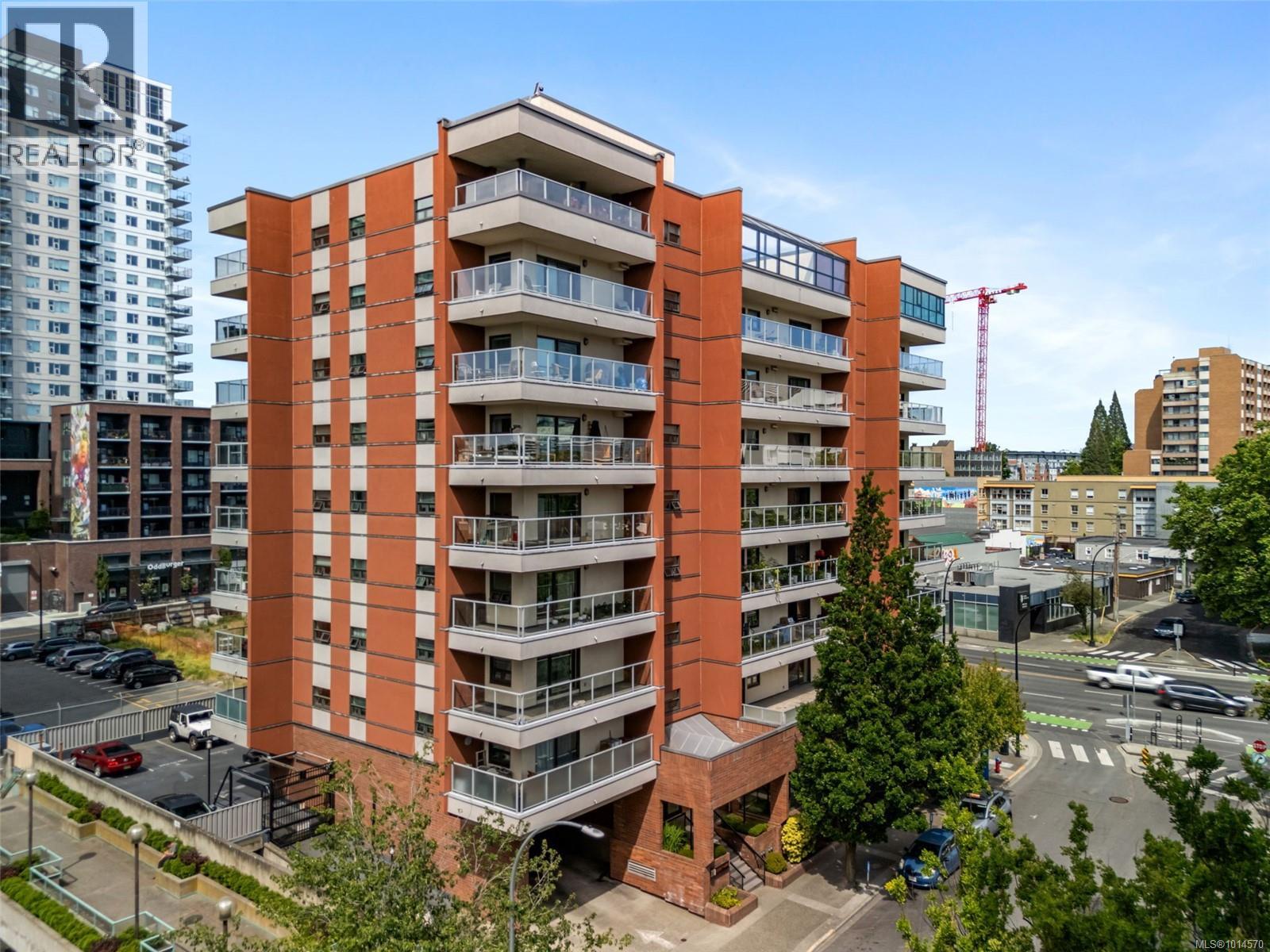 404 770 Cormorant Street, Victoria