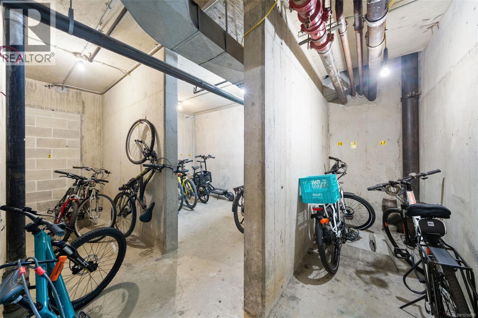 404 770 Cormorant Street, Victoria