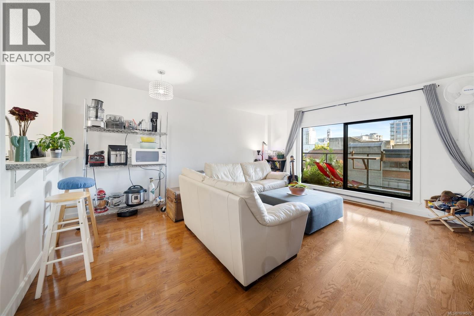 404 770 Cormorant Street, Victoria
