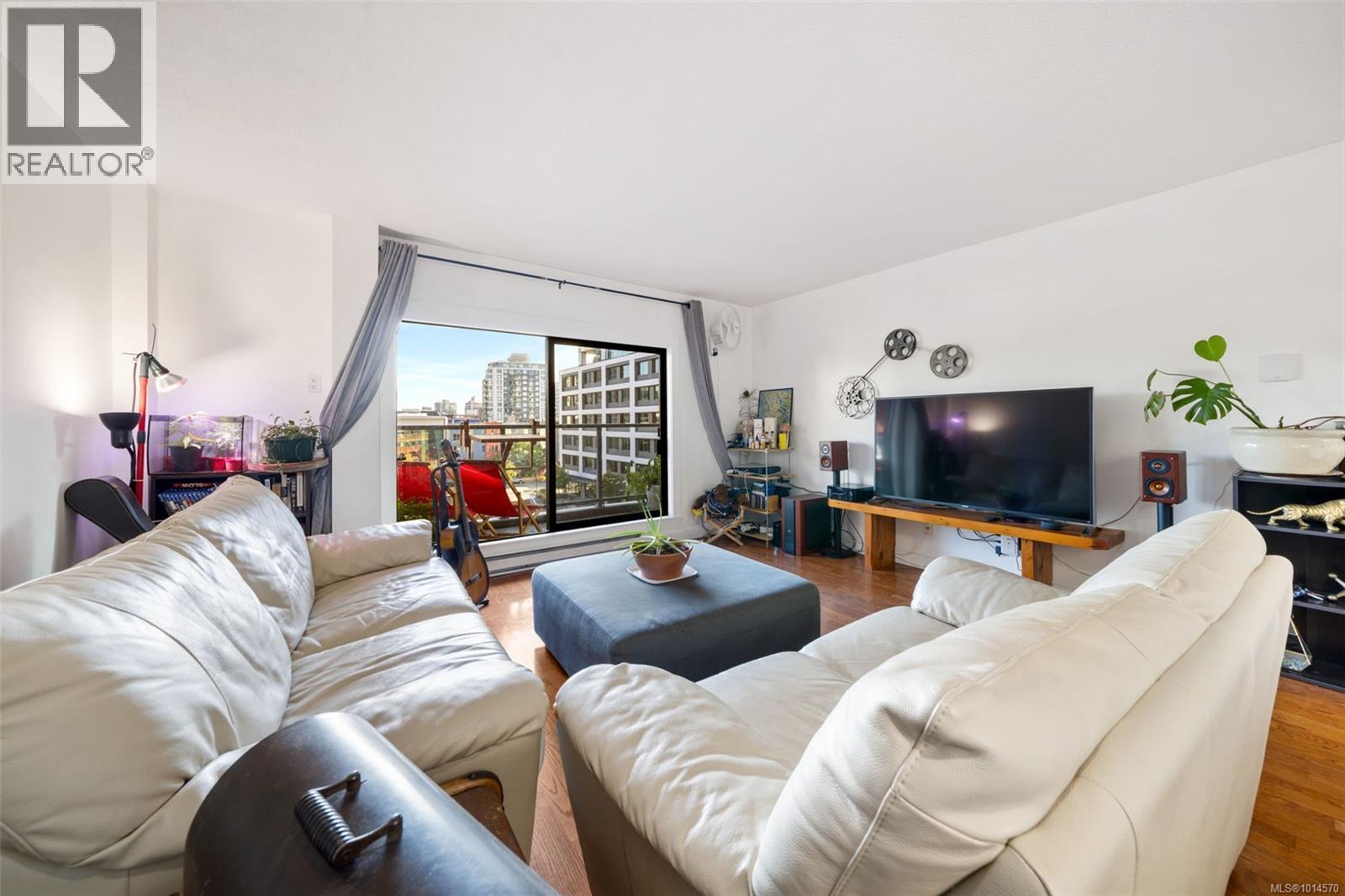404 770 Cormorant Street, Victoria