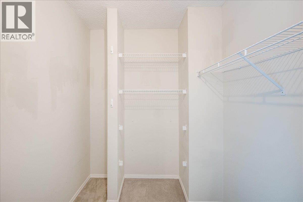 828 8th Avenue, Montrose